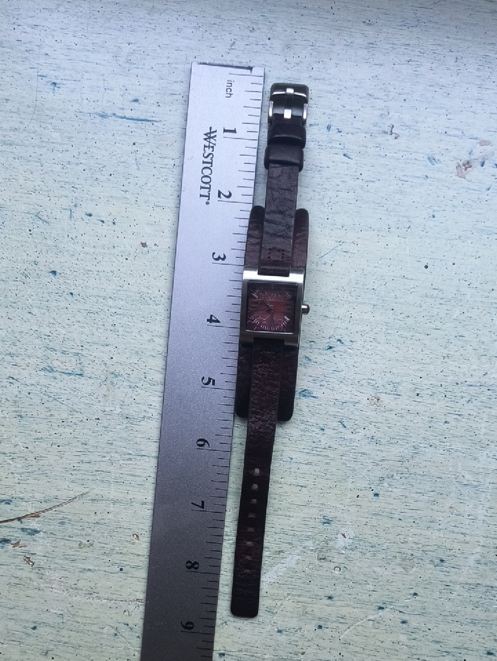 Leather Fossil watch - Picture 10 of 11
